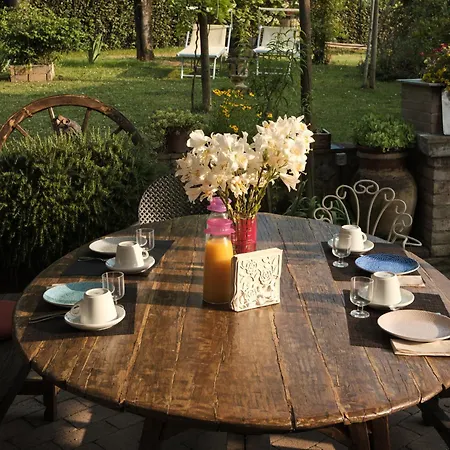 Il Casale B&B 포지본시